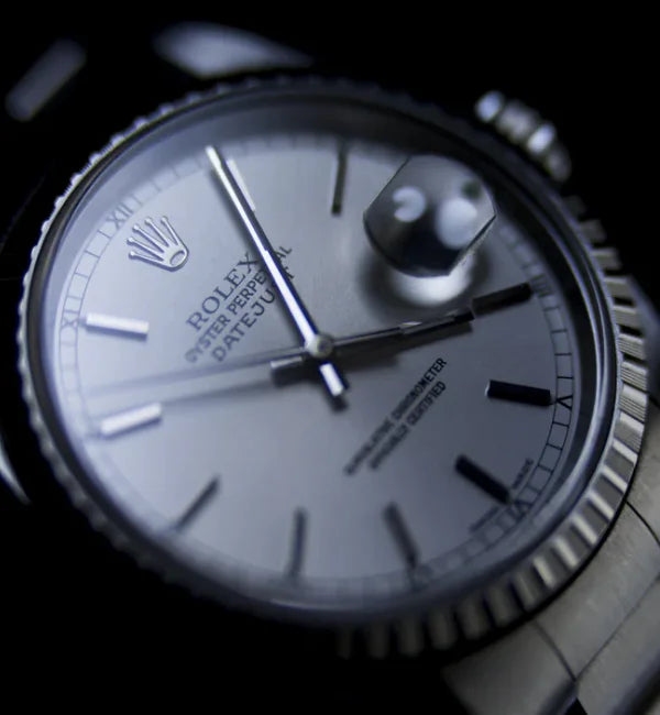 Pre-Owned vs. neue Uhren