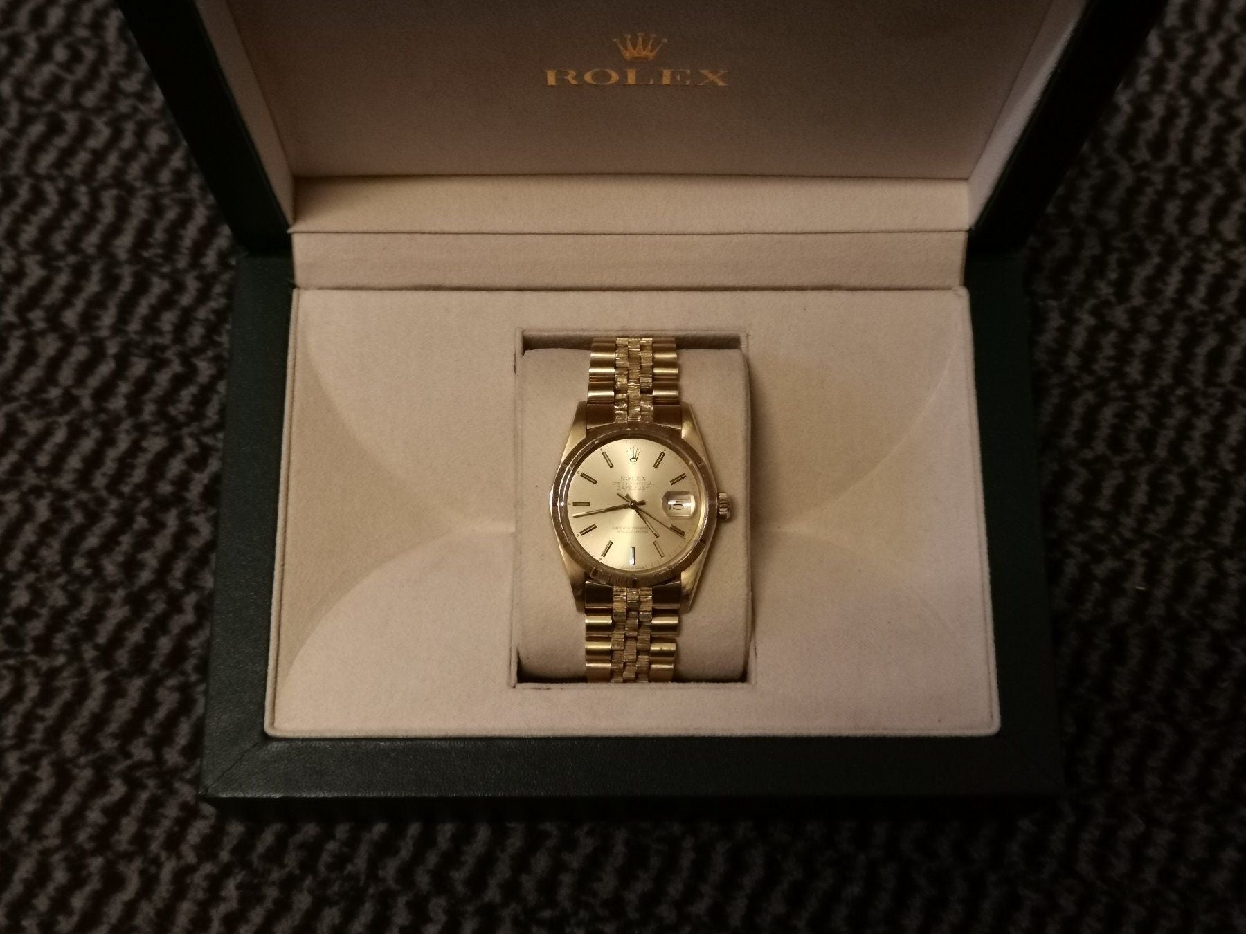 Rolex Datejust 36 Gold - 16078, Rare Bark Finish