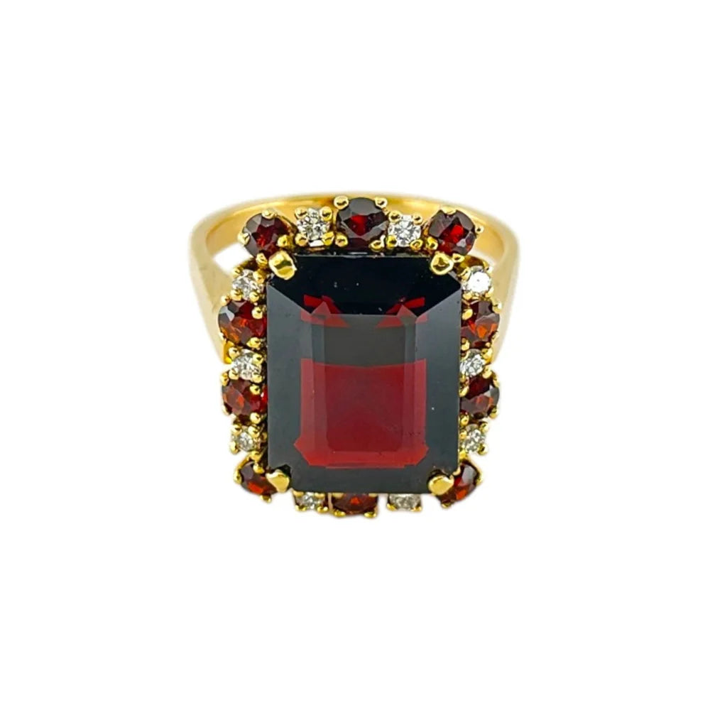 18K Goldring 750 mit Granatsteine und Diamanten