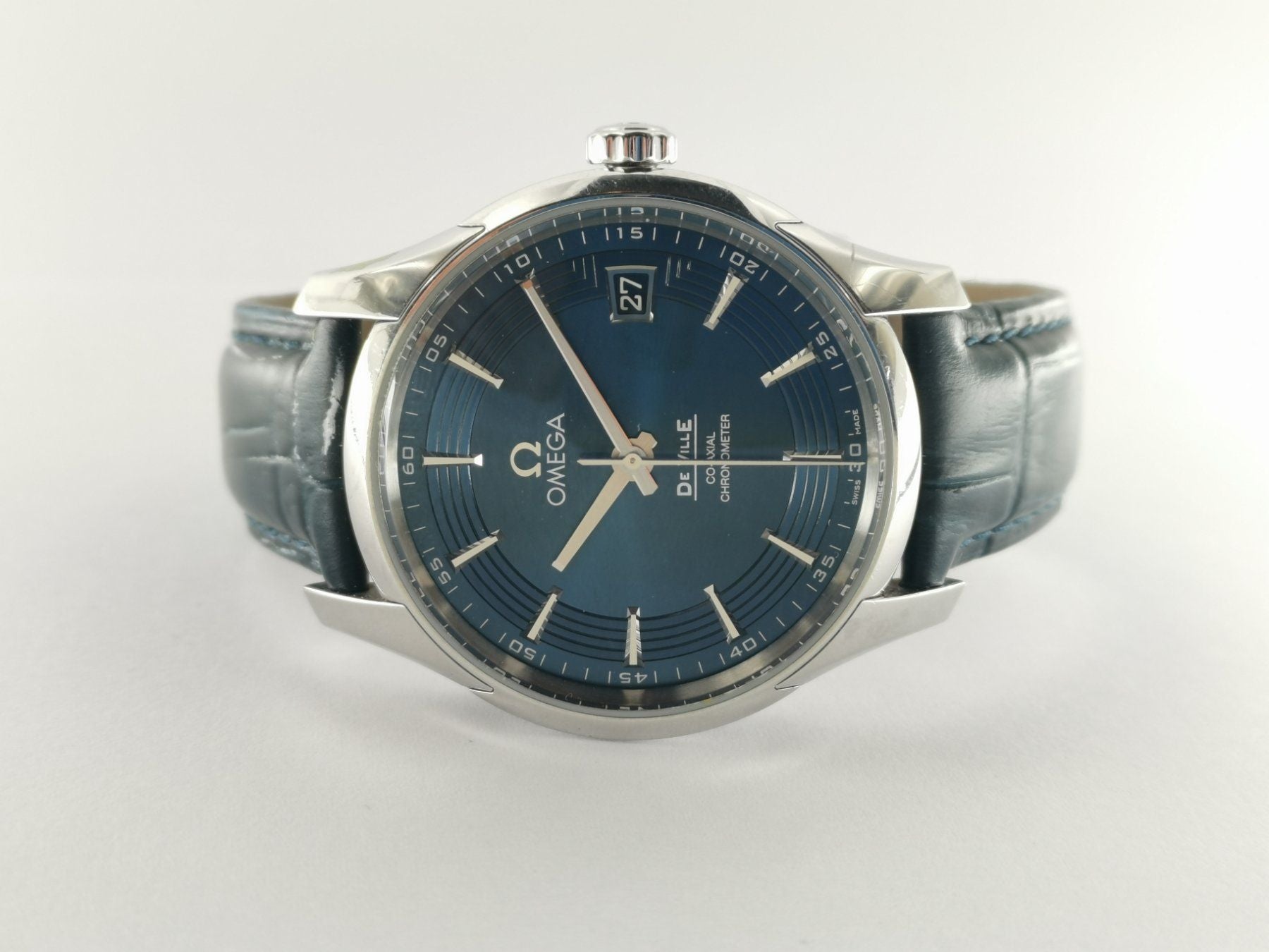Omega De Ville Hour Vision