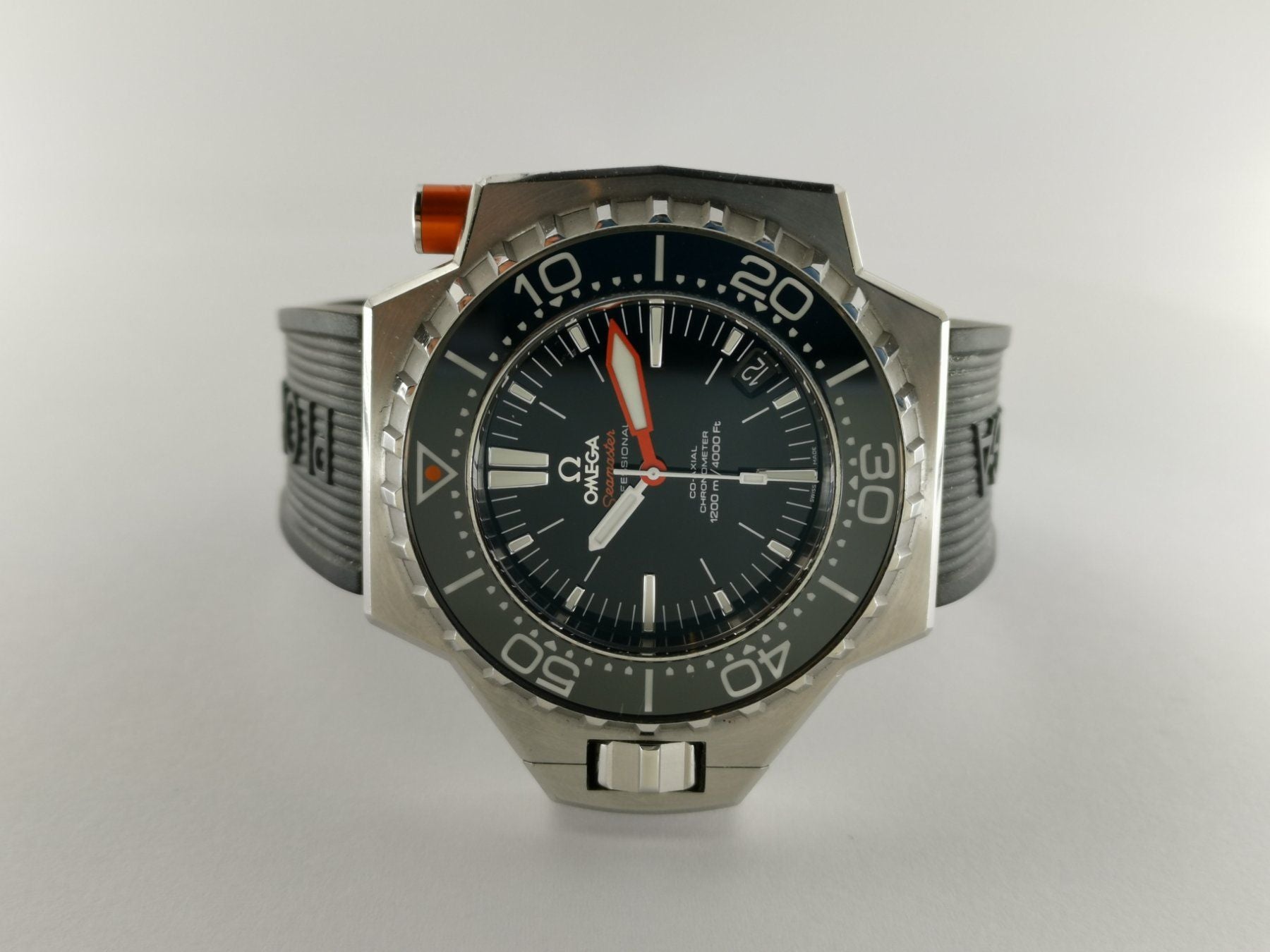 Omega Seamaster PloProf