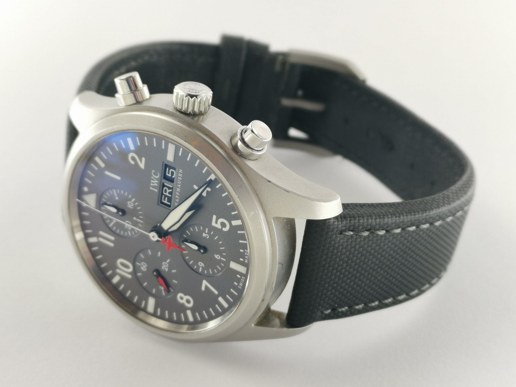 IWC pilot watch Spitfire Chrono Patrouille Suisse 300 pieces