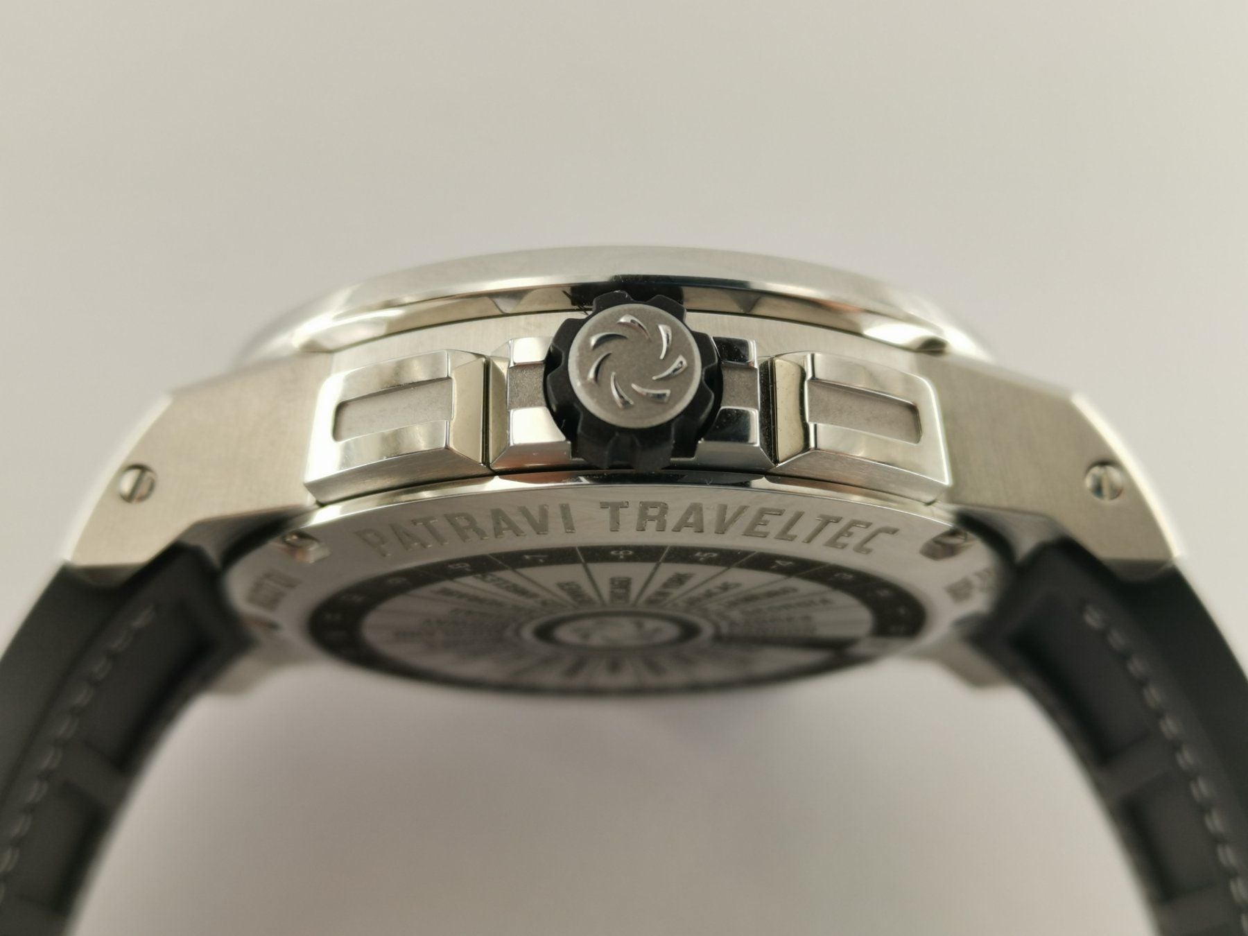 Carl F. Bucherer Patravi TravelTec II