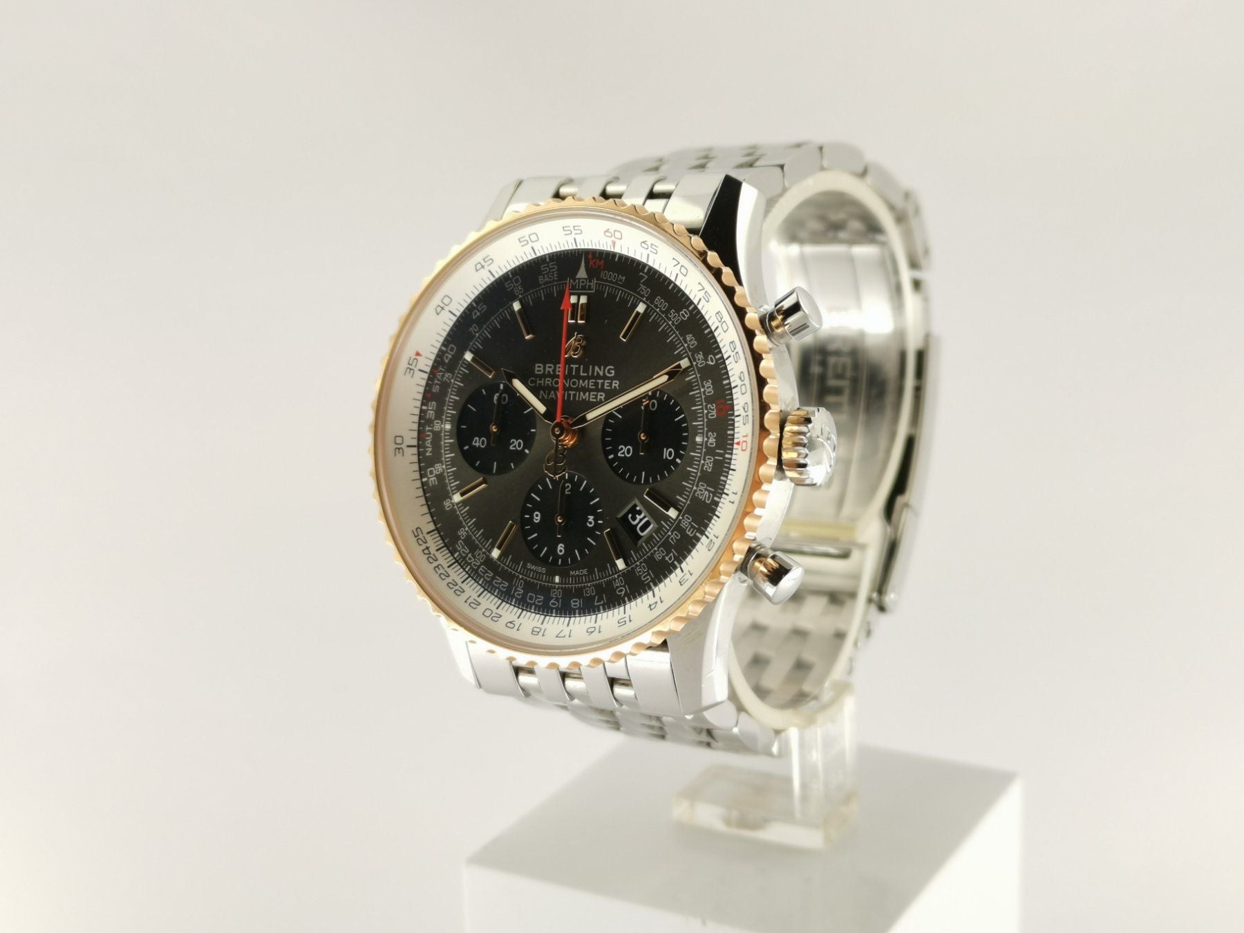 Breitling Navitimer 1 B01 Chronograph
