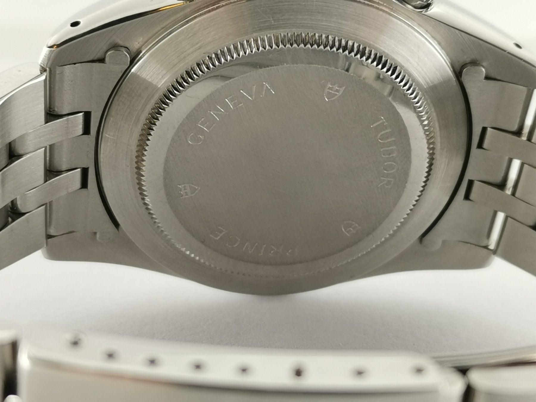 Tudor Prince Date - 79260