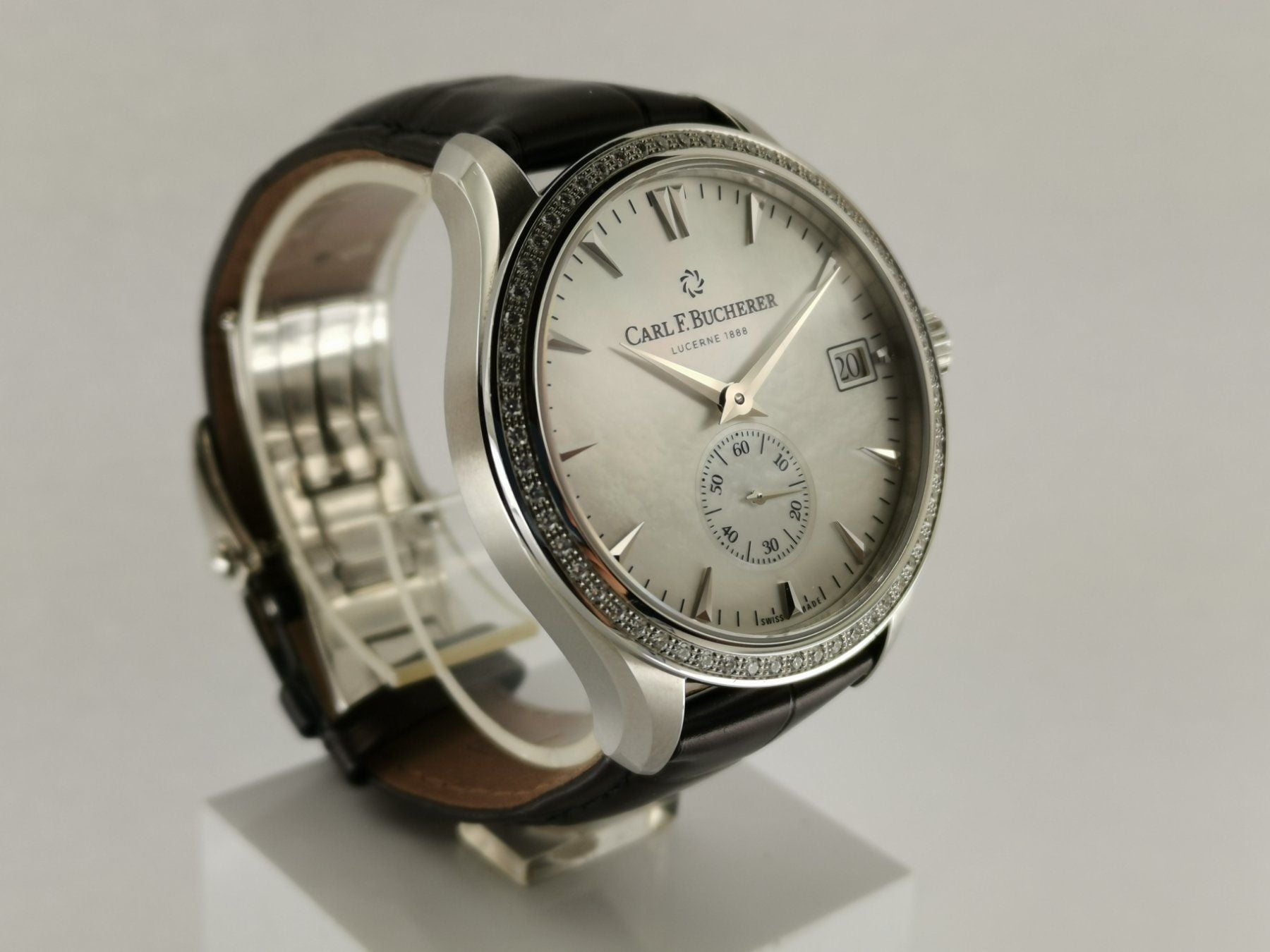 Carl F. Bucherer Manero Diamond
