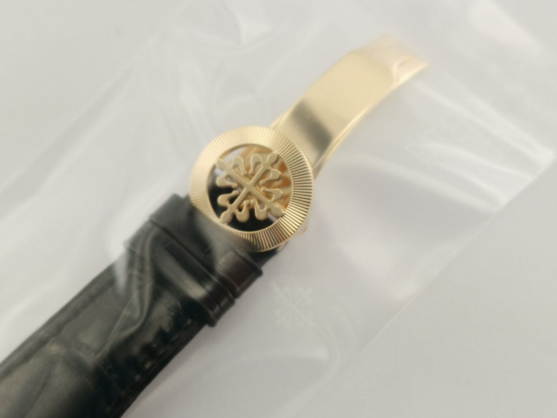 Patek Philippe Gondolo Calendario Jahreskalender 18K Gold