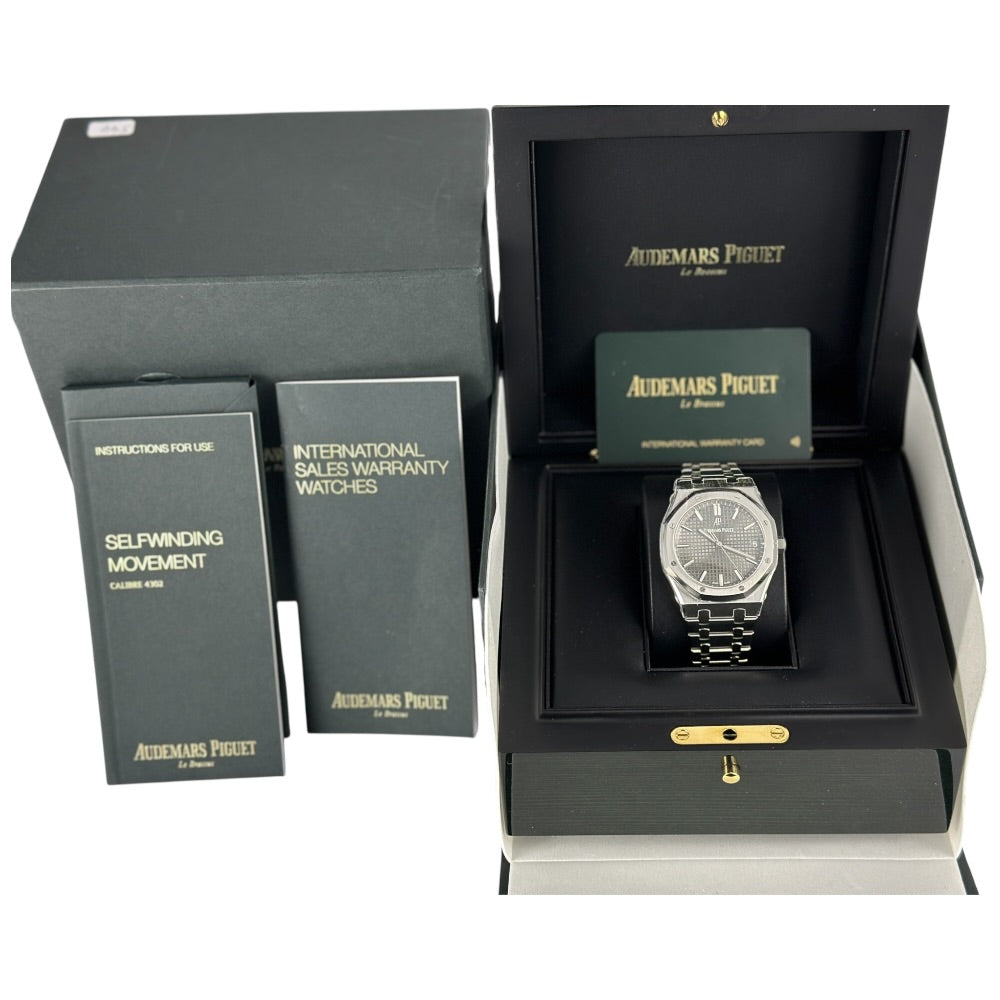 Audemars Piguet Royal Oak - 15500ST.OO.1220ST.02