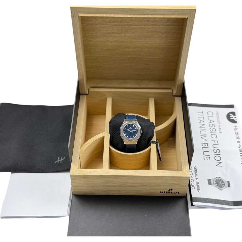 Hublot Classic Fusion Blue - 581.NX.7170.LR