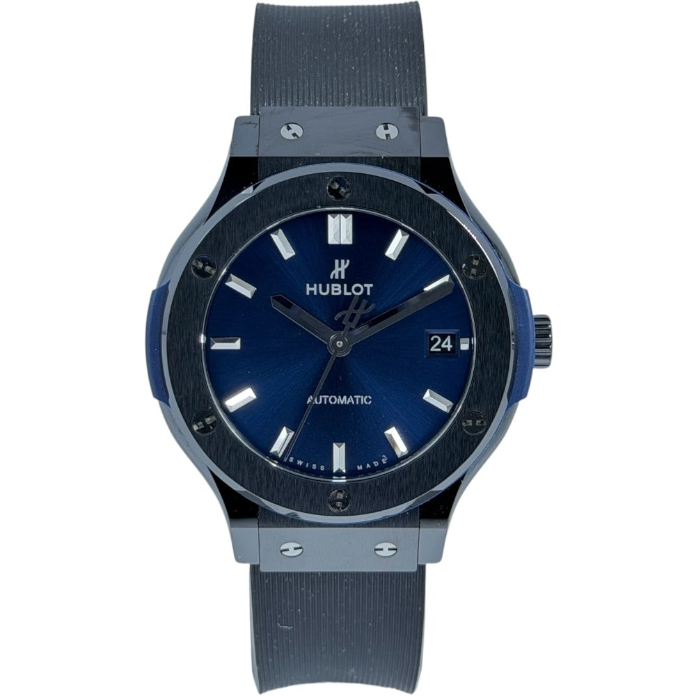 Hublot Classic Fusion Ceramic Blue - 565.CM.7170.RX auf Stargold.ch erhältlich.
