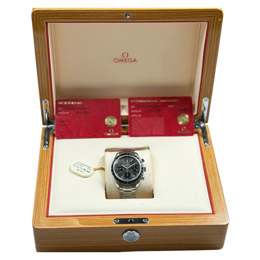 Omega Speedmaster Date - 323.30.40.40.06.001