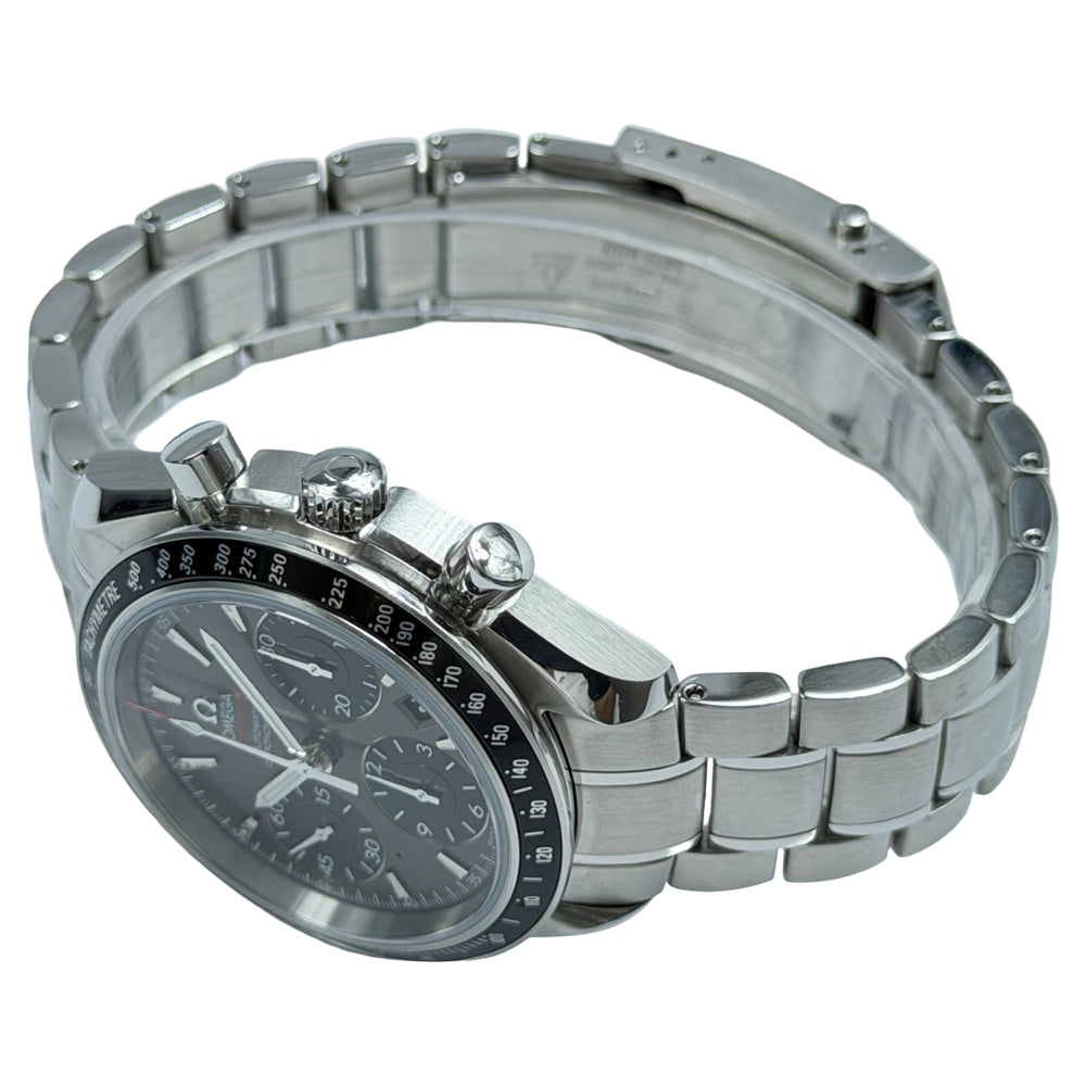 Omega Speedmaster Date - 323.30.40.40.06.001
