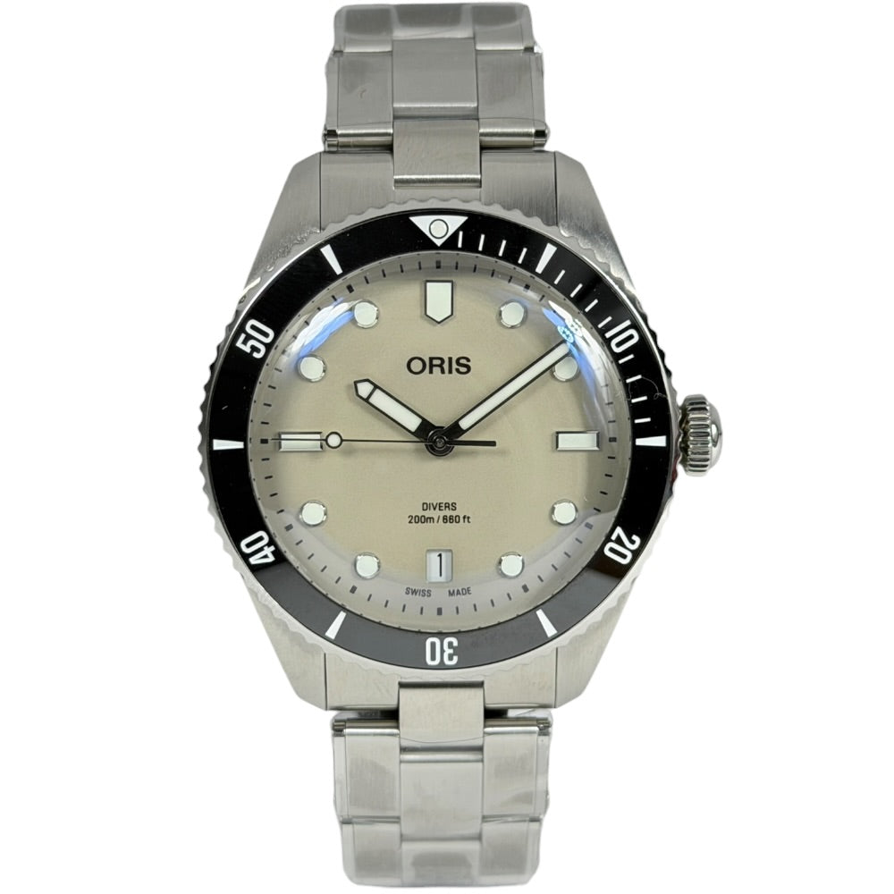 Oris Divers Date 39 - 01 733 7795 4051 auf Stargold.ch erhältlich.
