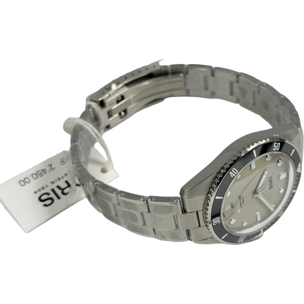 Oris Divers Date 39 - 01 733 7795 4051
