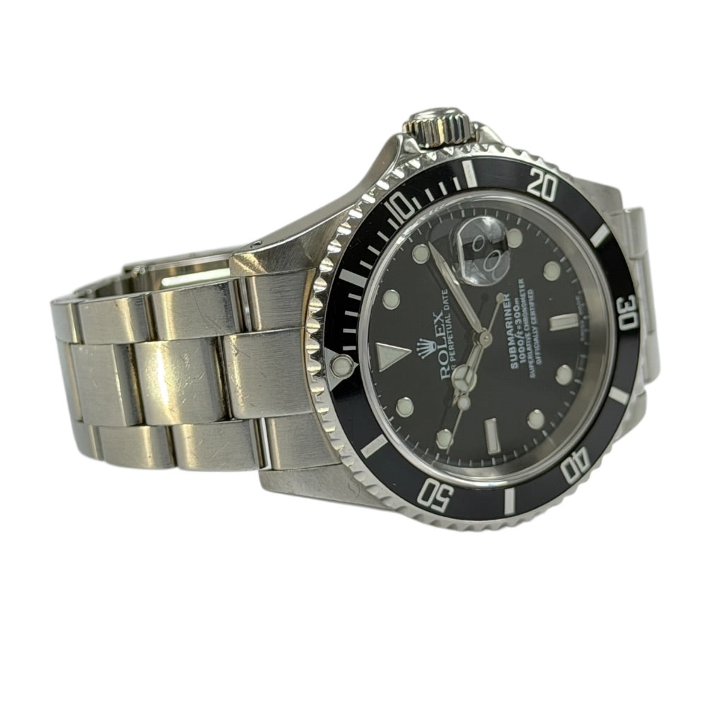 Rolex Submariner Date - 16610