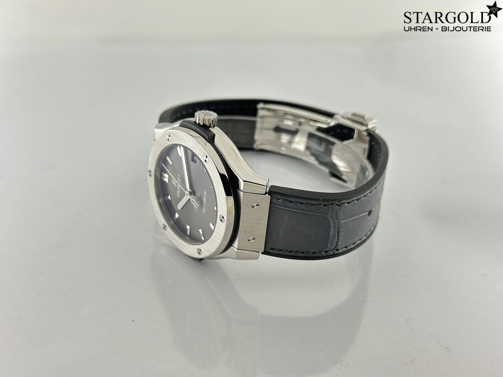 Hublot Classic Fusion Racing Grey - 565.NX.7071.LR - 38mm - 4290 CHF Zürich