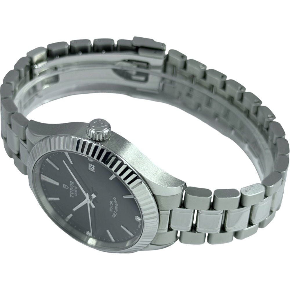 Tudor Style - 12510