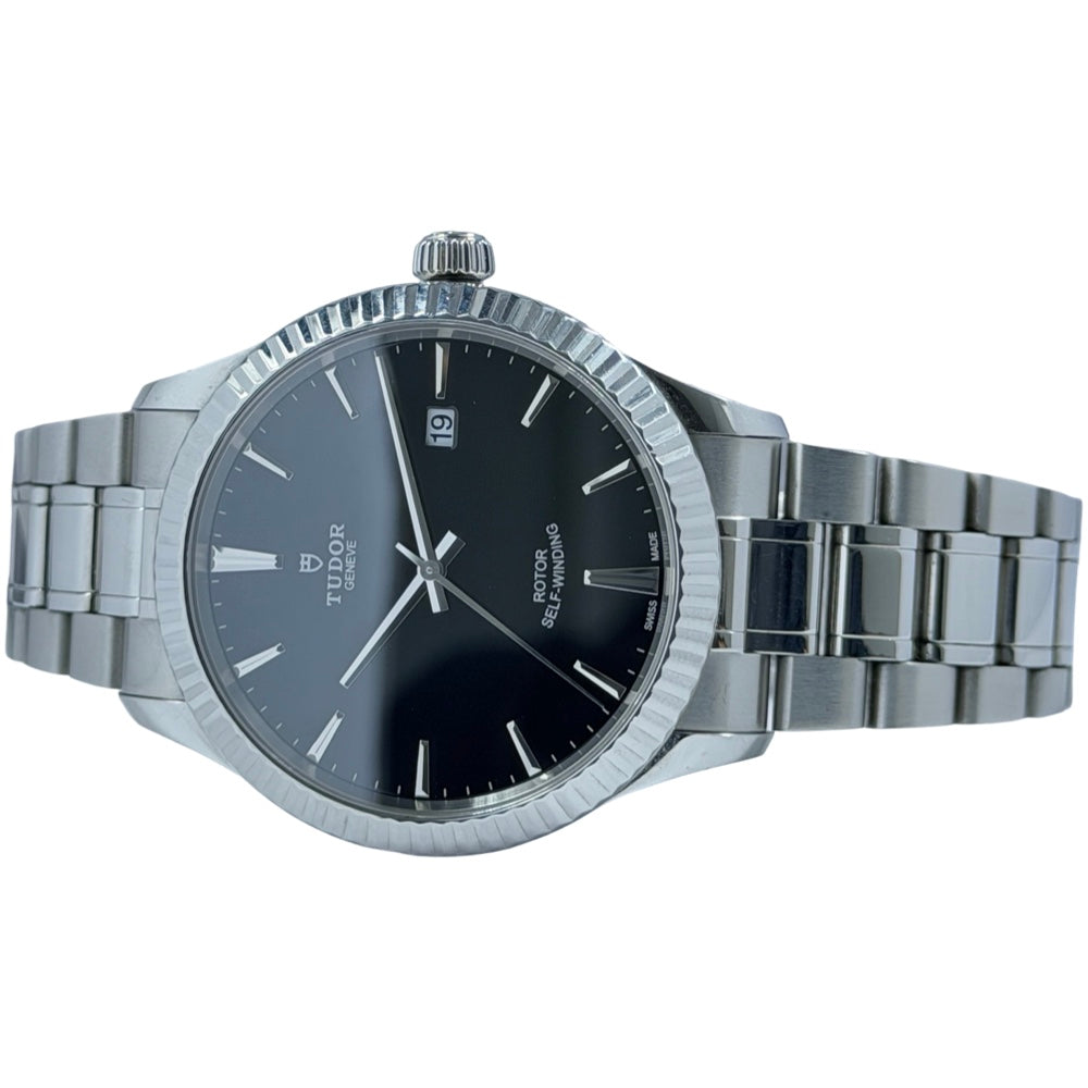 Tudor Style - 12710