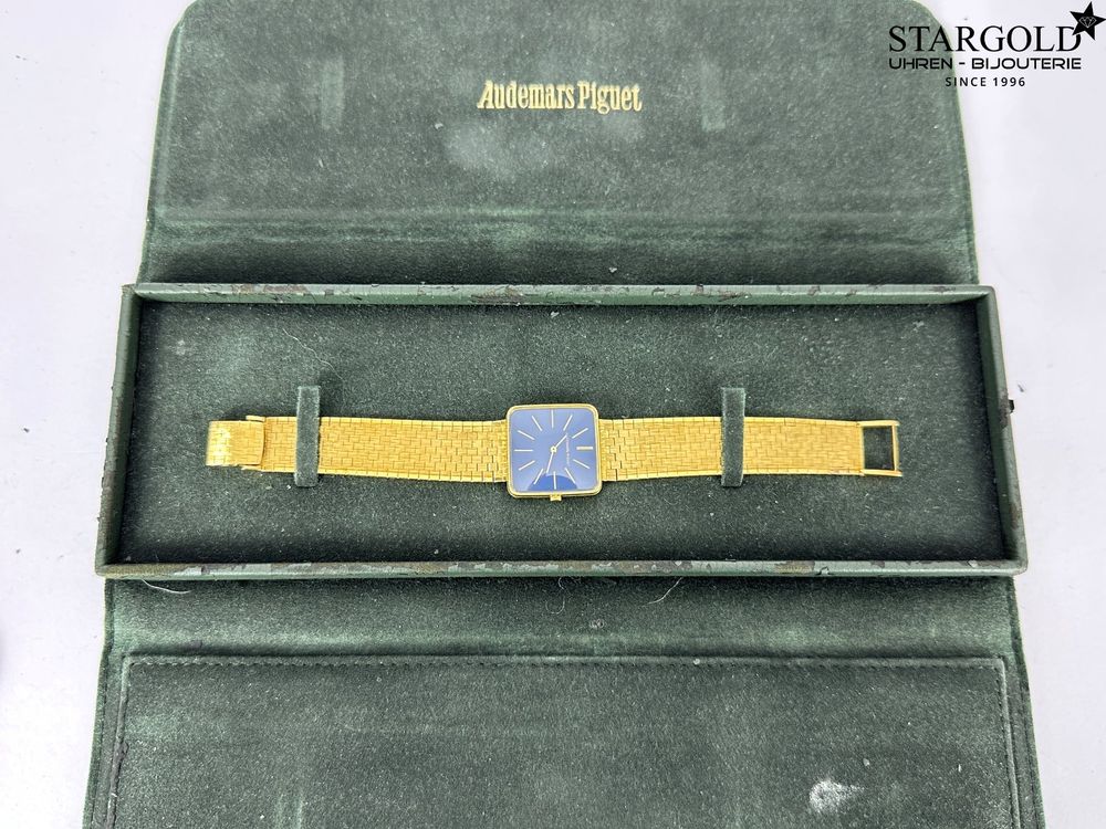 Audemars Piguet 18K Gold Vintage - rare-blue dial