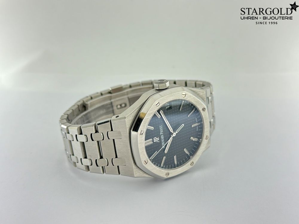Audemars Piguet Royal Oak - 15500ST.OO.1220ST.03