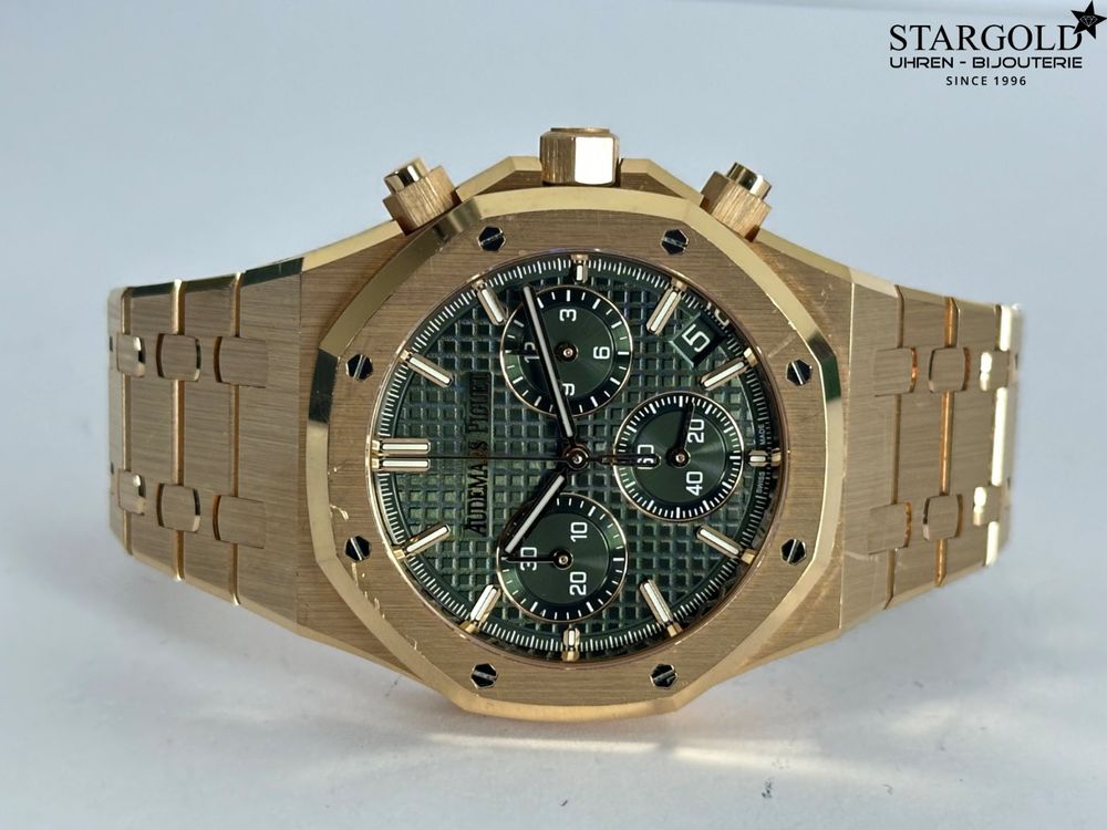 Audemars Piguet Royal Oak Chronograph - 26240OR.OO.1320OR.08