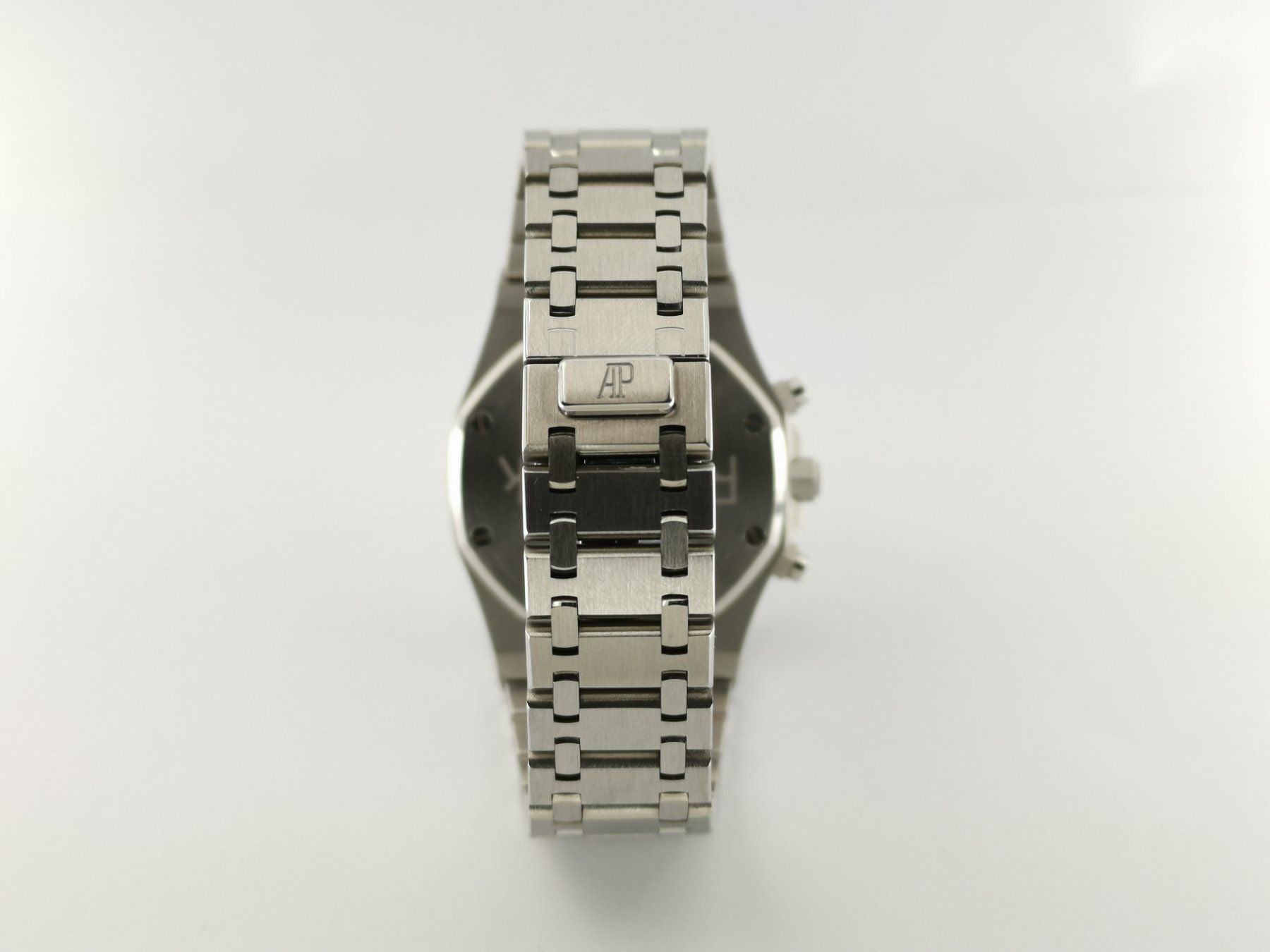 Audemars Piguet Royal Oak Chronograph Blau - 39 mm - 26900 CHF Zürich