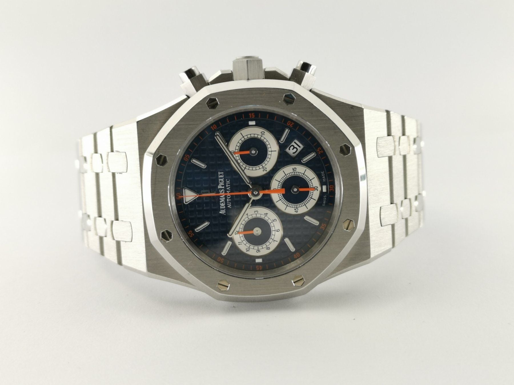 Audemars Piguet Royal Oak Chronograph Blau - 39 mm - 26900 CHF Zürich