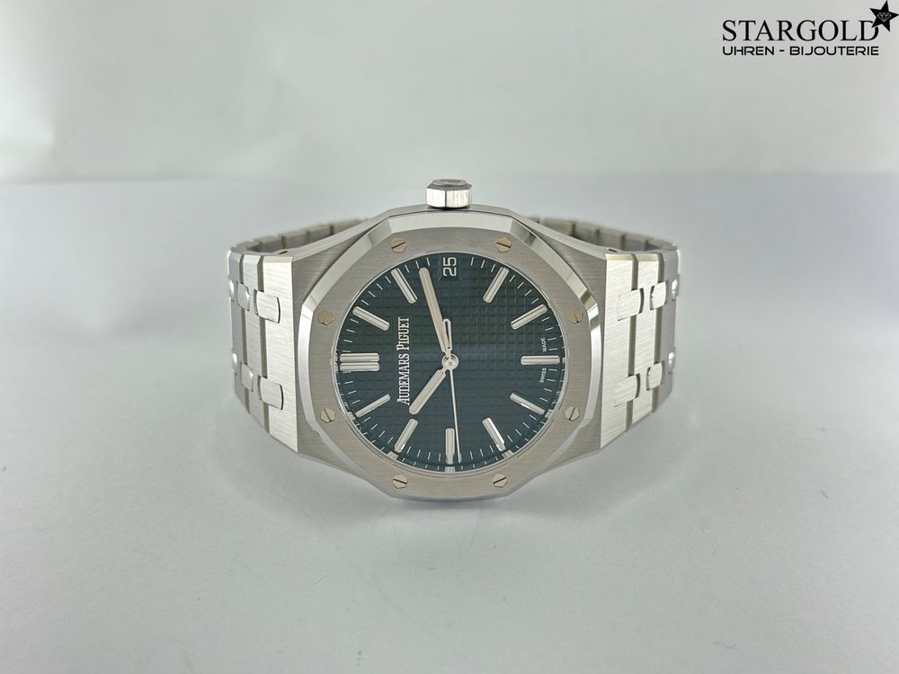 Audemars Piguet Royal Oak Selfwinding - 15510ST.OO.1320ST.02