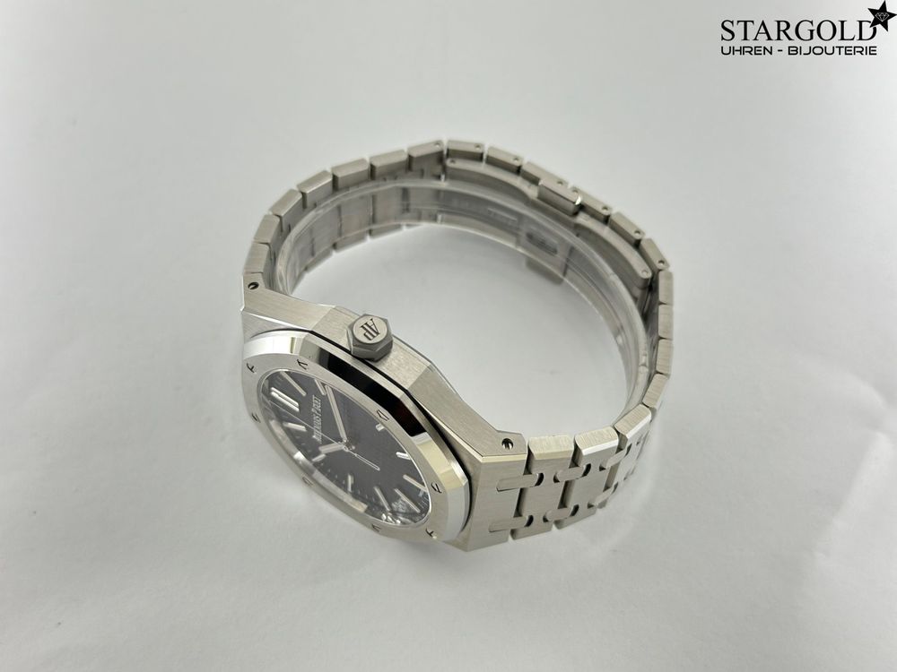 Audemars Piguet Royal Oak Selfwinding - 15510ST.OO.1320ST.02