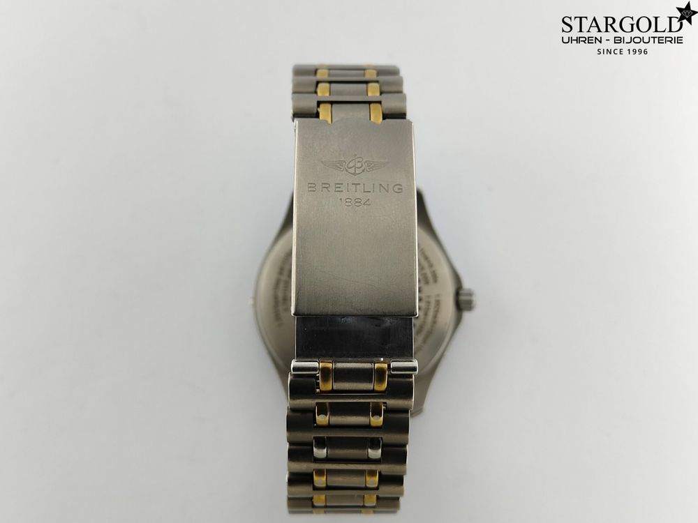 Breitling Aerospace - F65062 - 40mm - 1590 CHF Zürich