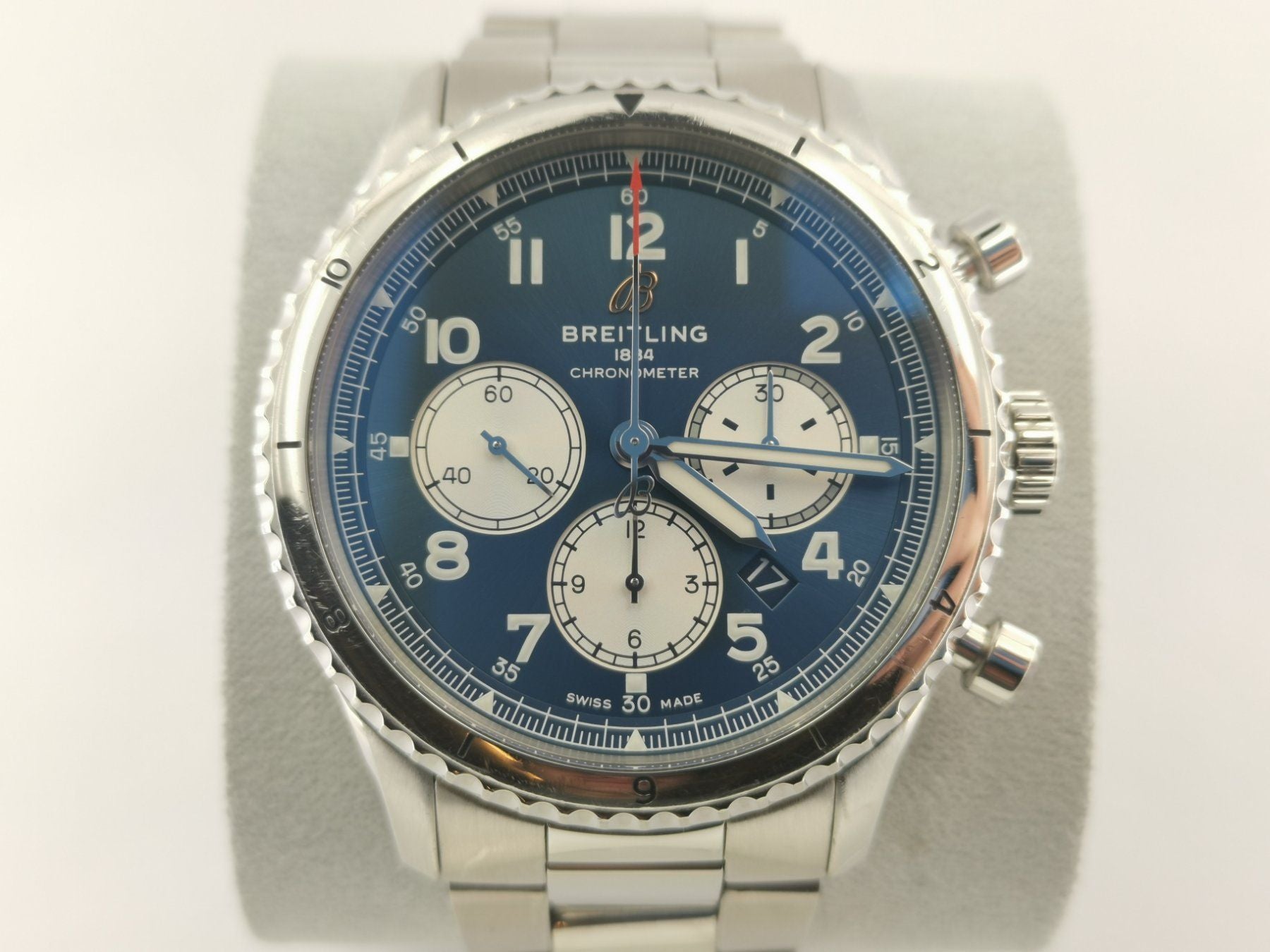 Breitling Aviator 8 B01 Chronograph 43mm