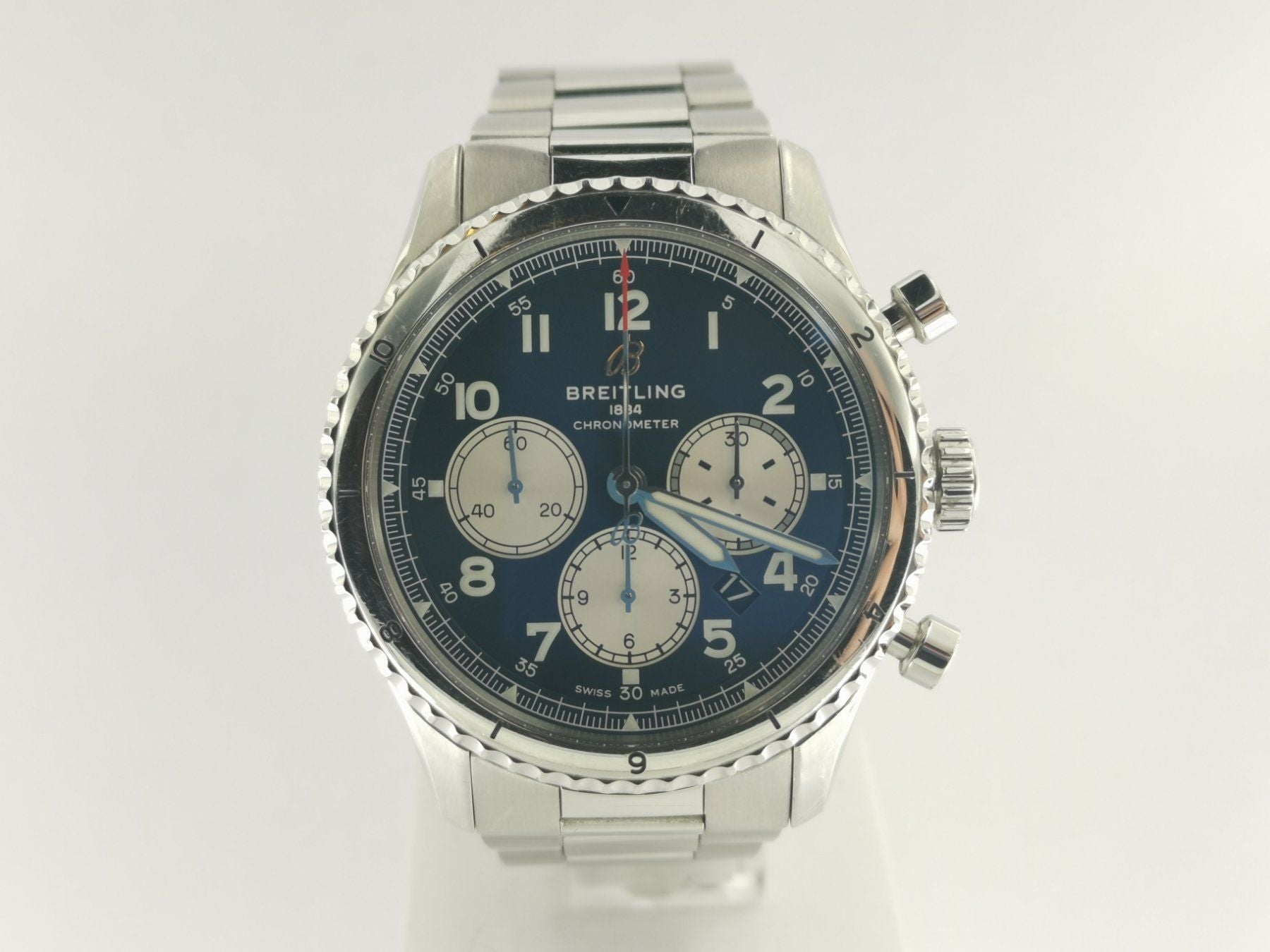 Breitling Aviator 8 B01 Chronograph 43mm