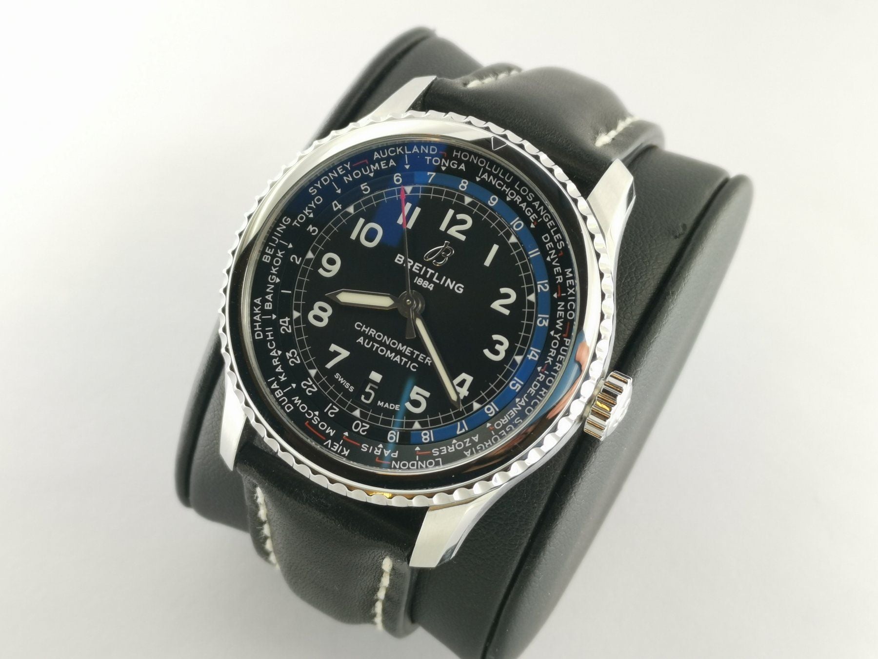 Breitling Aviator 8 B35 Unitime