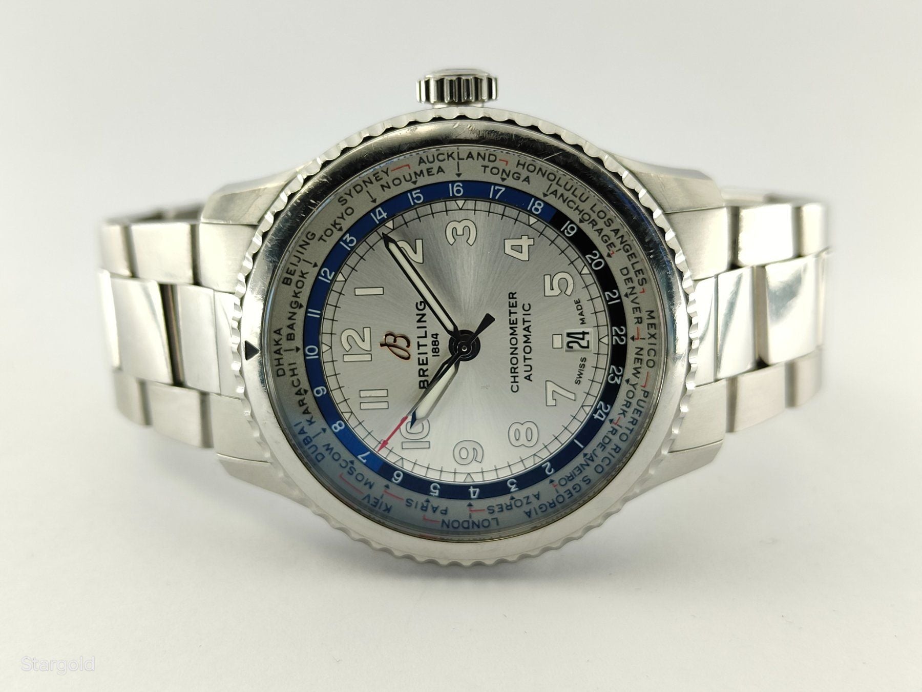 Breitling Aviator 8 B35 Unitime - 43 mm - 4290 CHF Zürich