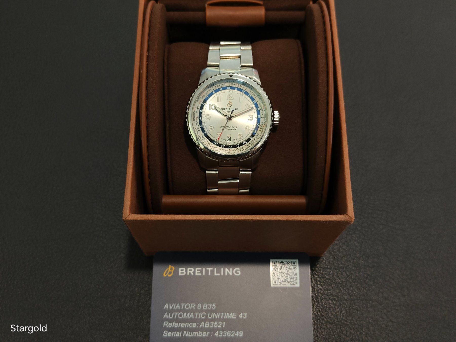 Breitling Aviator 8 B35 Unitime - 43 mm - 4290 CHF Zürich