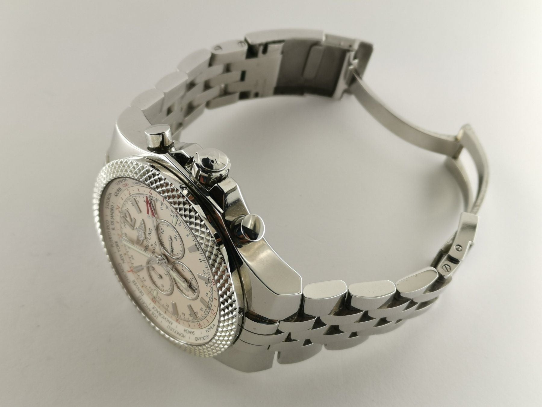 Breitling Bentley GMT A4736212