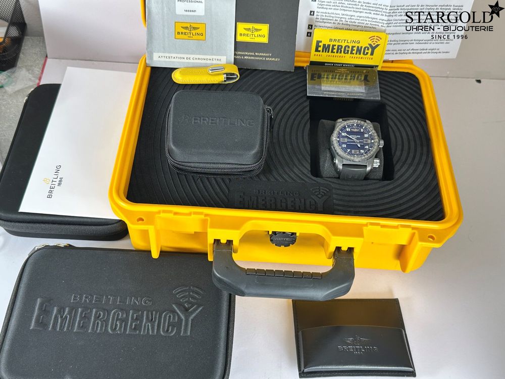 Breitling Emergency Night Mission - V76325C1