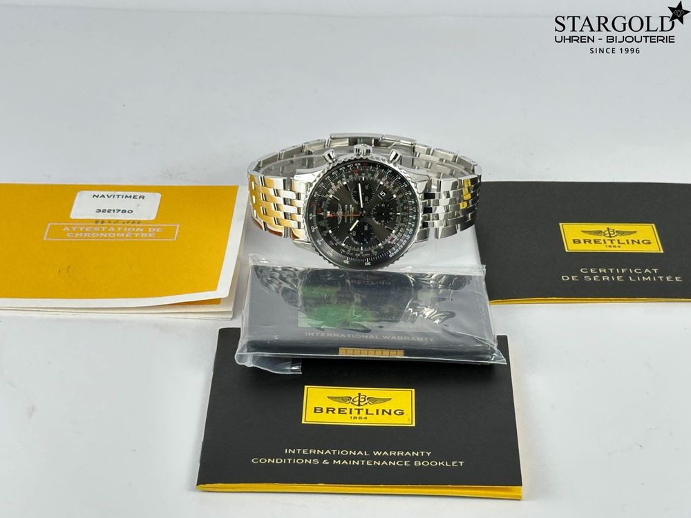 Breitling Navitimer 01 Stratos Gray 46 - AB01271A.F570