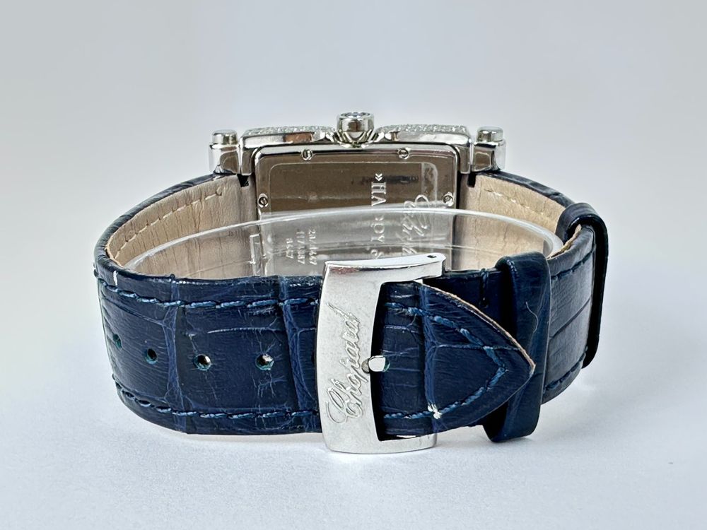 Chopard Damenuhr mit gefassten Diamanten - 283577-1002