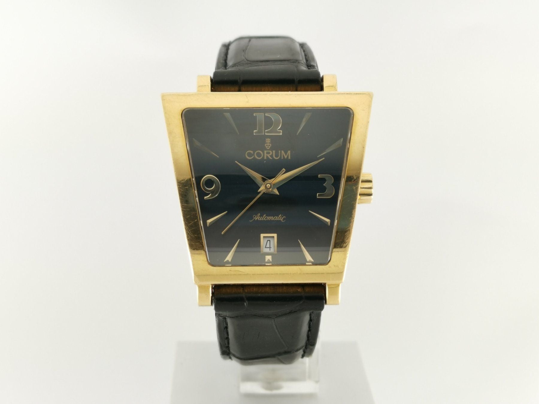 Corum Trapeze Automatik 18K Gelbgold - 82.404.56