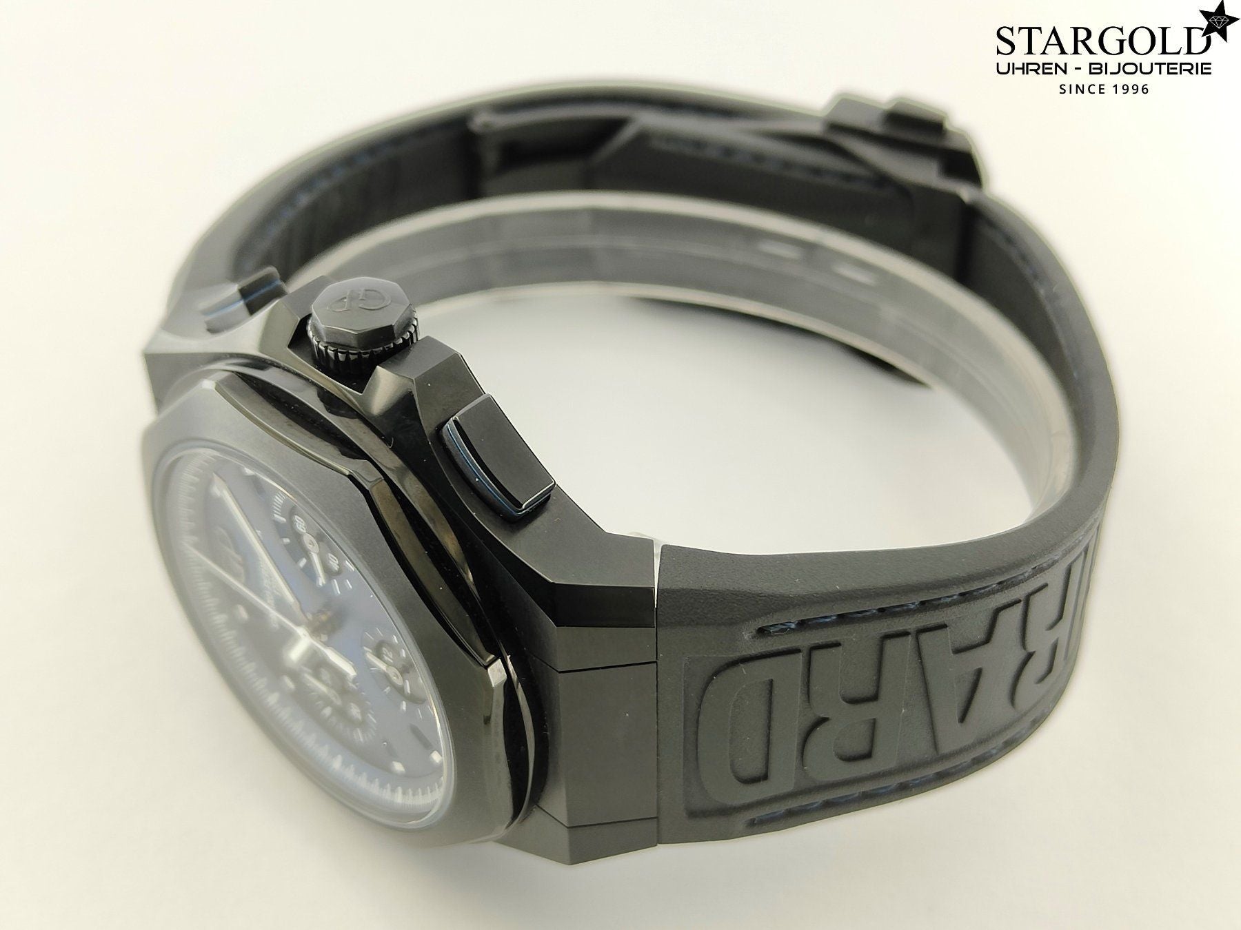 Girard Perregaux Laureato Absolute Chrono -81060-21-491-FH6A - 44 mm - 7590 CHF Zürich