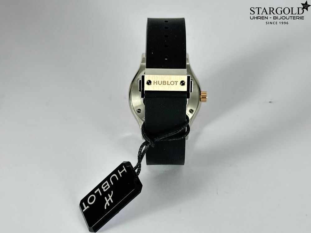 Hublot Classic Fusion 42mm - 542.NO.1181.RX