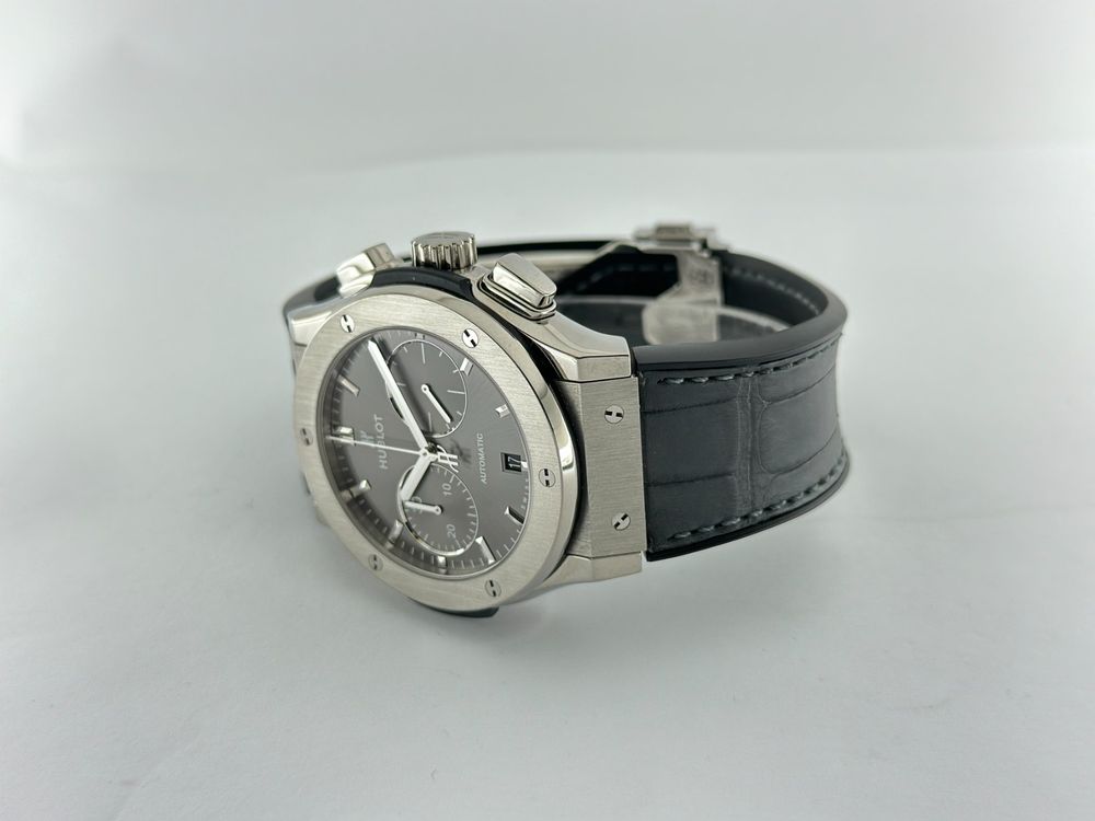 Hublot Classic Fusion Racing Grey - 521.NX.7071.LR