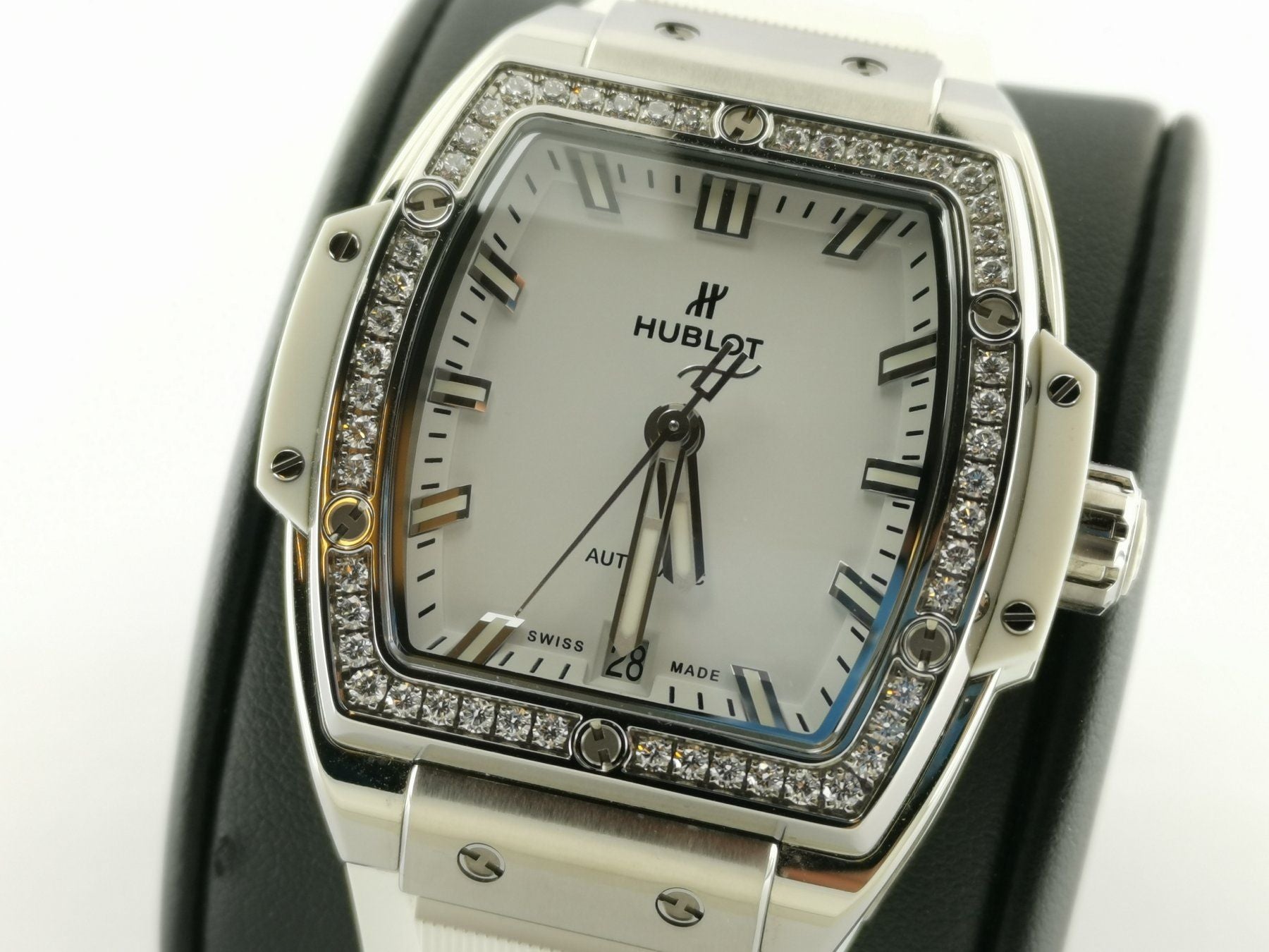 Hublot "Spirit of Big Bang" mit Diamanten - 39mm