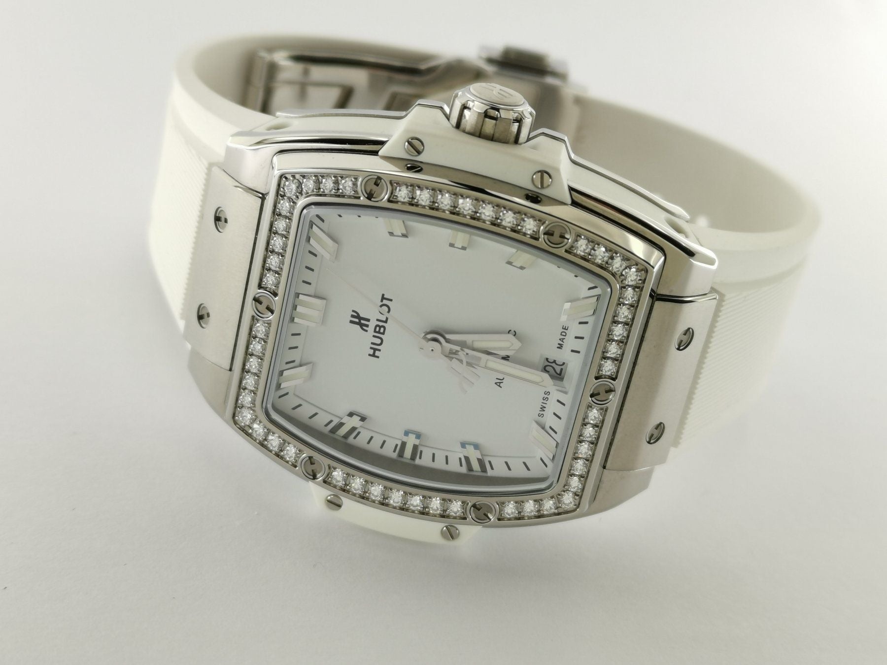 Hublot "Spirit of Big Bang" mit Diamanten - 39mm