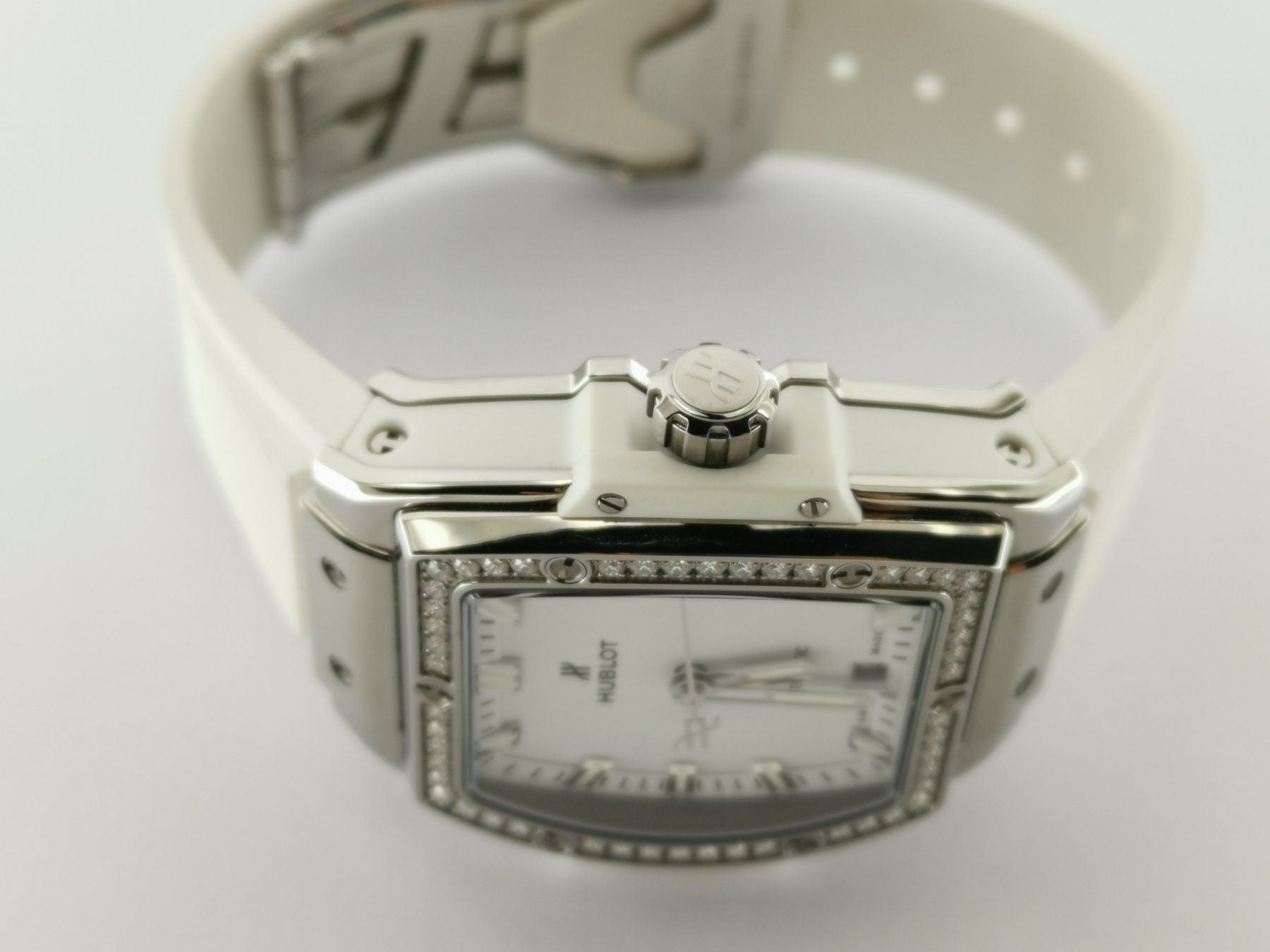 Hublot "Spirit of Big Bang" mit Diamanten - 39mm
