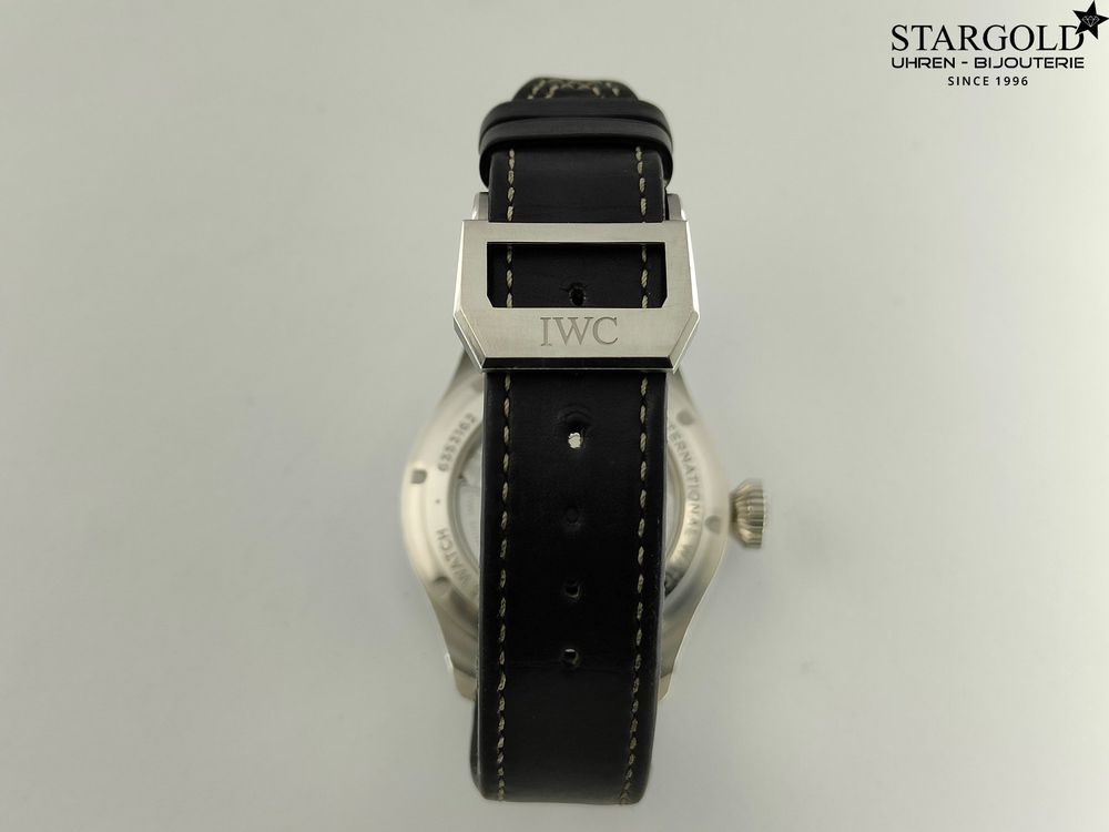 IWC Fliegeruhr Big Pilot 43 - IW329303 - 43 mm - 5900 CHF Zürich