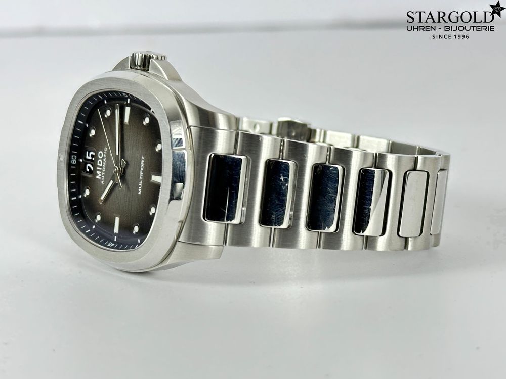 Mido Multifort TV Big Date - M049.526.11.081.00