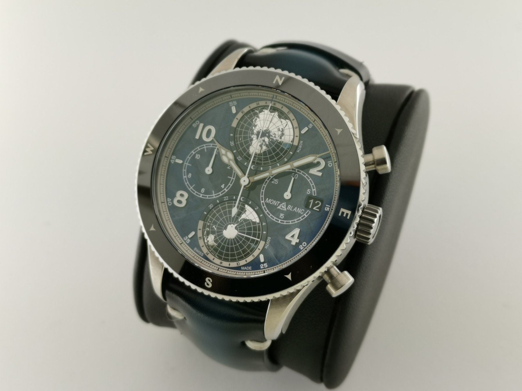 Montblanc 1858 Geosphere Chronograph Oxygen Limited Edt. - 44 mm - 4900 CHF Zürich