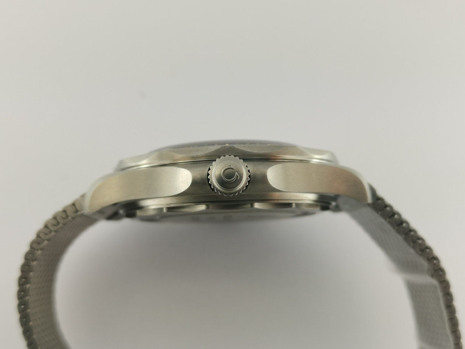 Omega Seamaster Diver 300 M - 007 Edition
